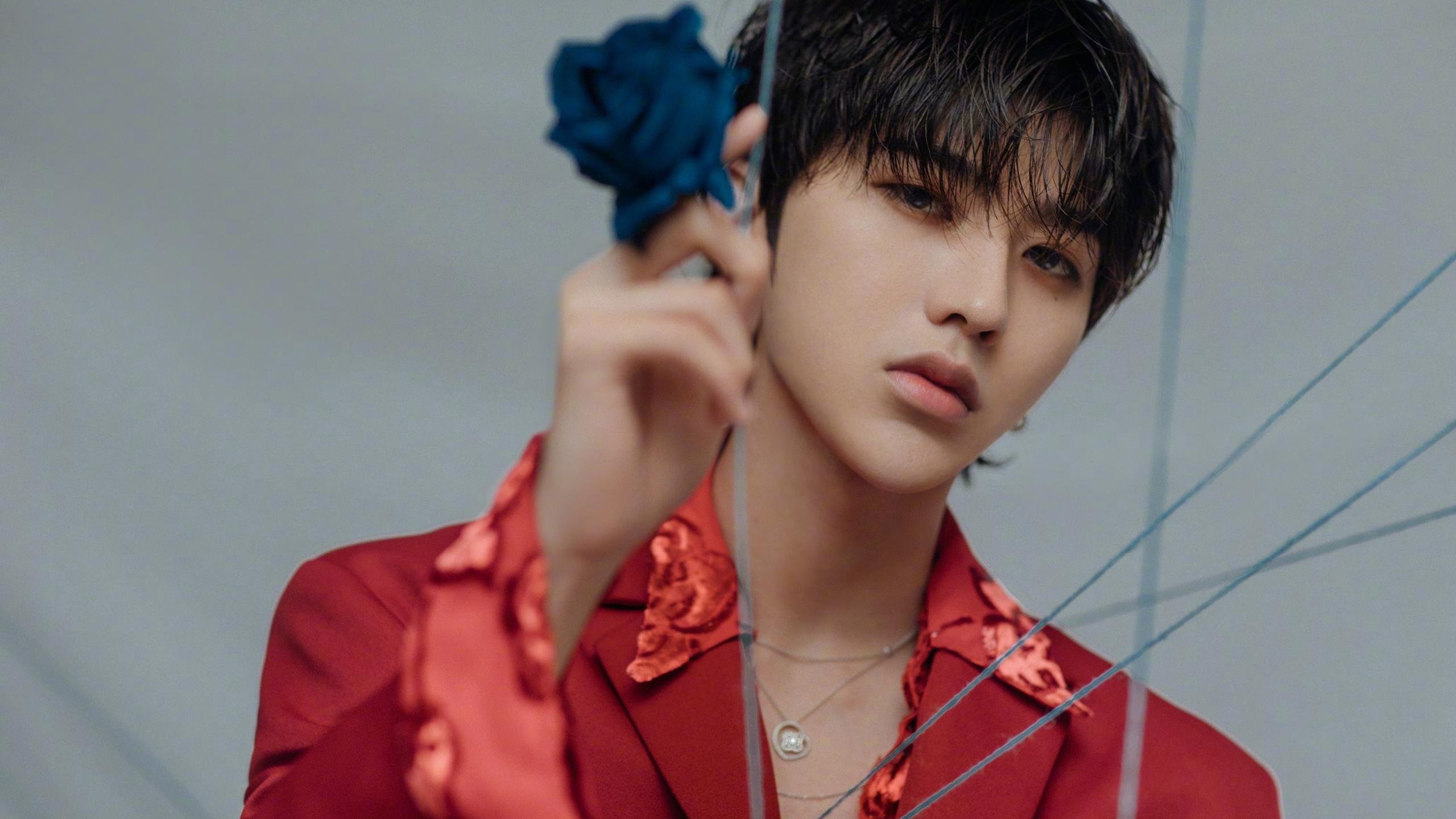 九游娱乐官网 (jiuyou)-《英雄联盟》S赛与《DOTA2》Ti赛事的全球观众争夺战，lol比赛dota2