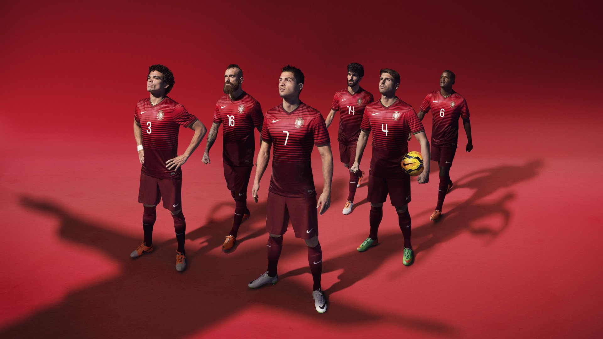 9游app-欧洲杯战术变革：创新布局引领新潮！，欧洲杯技术